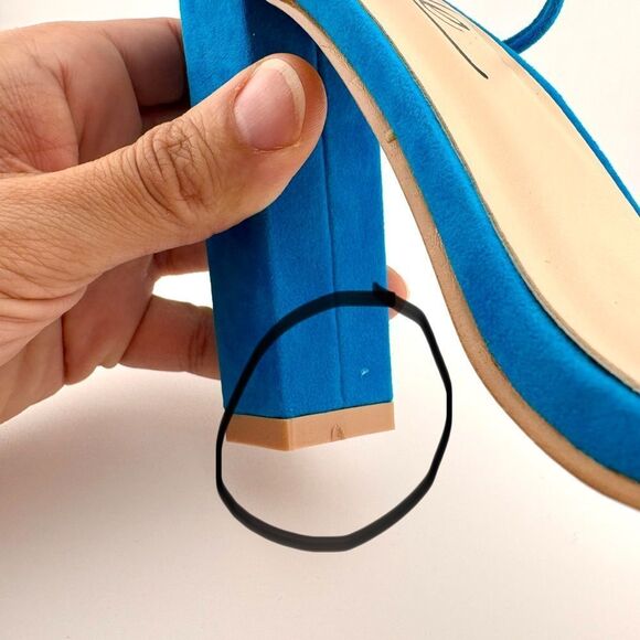 Cobalt Blue Sandals with Block Heels by So Me - NWOT - Size 9 - Picture 7 of 8